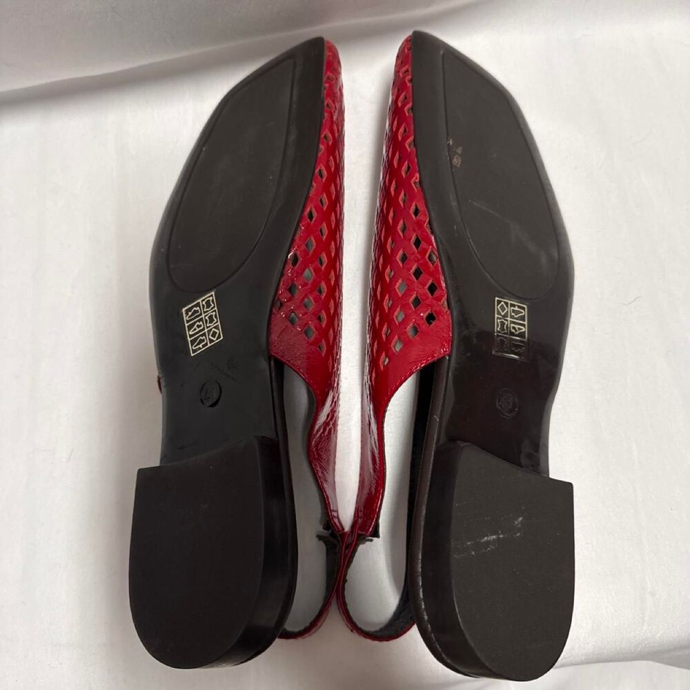 Women's Red Slides - Picture 3 of 4